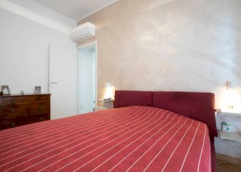 Camera da letto - Quadrilocale via Gian Battista Monti, 20, Genova (zona Sampierdarena) - foto 22