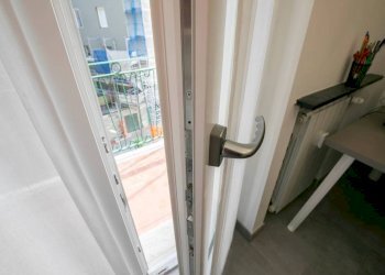 Disimpegno - Quadrilocale via Gian Battista Monti, 20, Genova (zona Sampierdarena) - foto 25