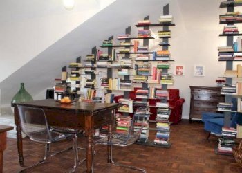 Salone - Attic piazza Castello, 71, Torino (neighborhood Centro) - photo 10