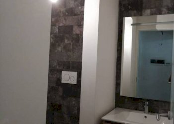 Bagno - Three-room apartment via delle Rose, Modena (neighborhood Centro Storico) - photo 15