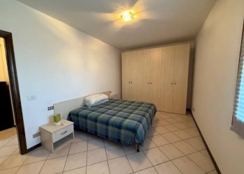 Camera da letto - Three-room apartment via 20 Settembre, Fiorano Modenese - photo 12