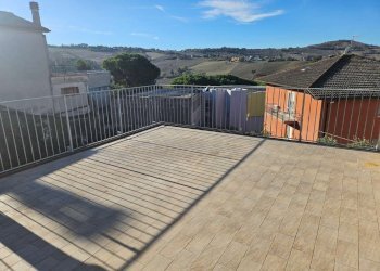 img-20251113-wa0002 - Apartment Polverigi - photo 3