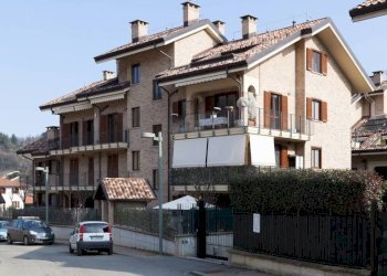 Facciata - Trilocale via Ettore Fico, 9, Castiglione Torinese - foto 1