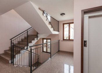 Interno palazzo - Trilocale via Ettore Fico, 9, Castiglione Torinese - foto 18