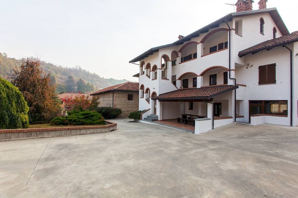 Facciata - Two-room apartment via Mario Caudana, 118/9, Castiglione Torinese - photo 1