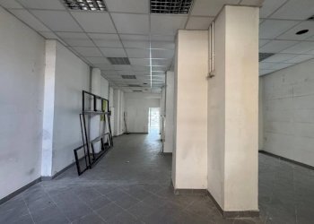 Interno non residenziale - Shop piazza di San Pancrazio, Roma - photo 14