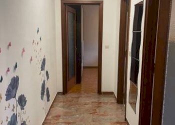 Corridoio - Trilocale Cuneo (zona Donatello) - foto 24