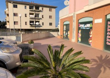 Foto 1 - Locale Commerciale via nazionale
 
197, Tortoreto - foto 1