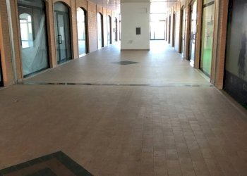 Foto 27 - Locale Commerciale via nazionale
 
197, Tortoreto - foto 27