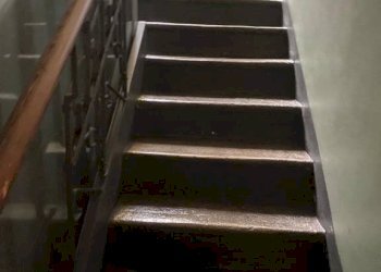 Scala - Trilocale via Dante di Nanni, 15, Torino (zona Cenisia) - foto 3