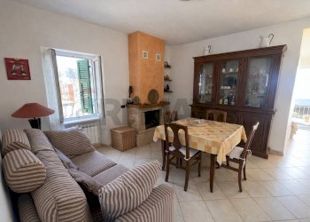 Sala da pranzo - Casa indipendente Loc. Provvedasco
 
snc, Calice al Cornoviglio - foto 9