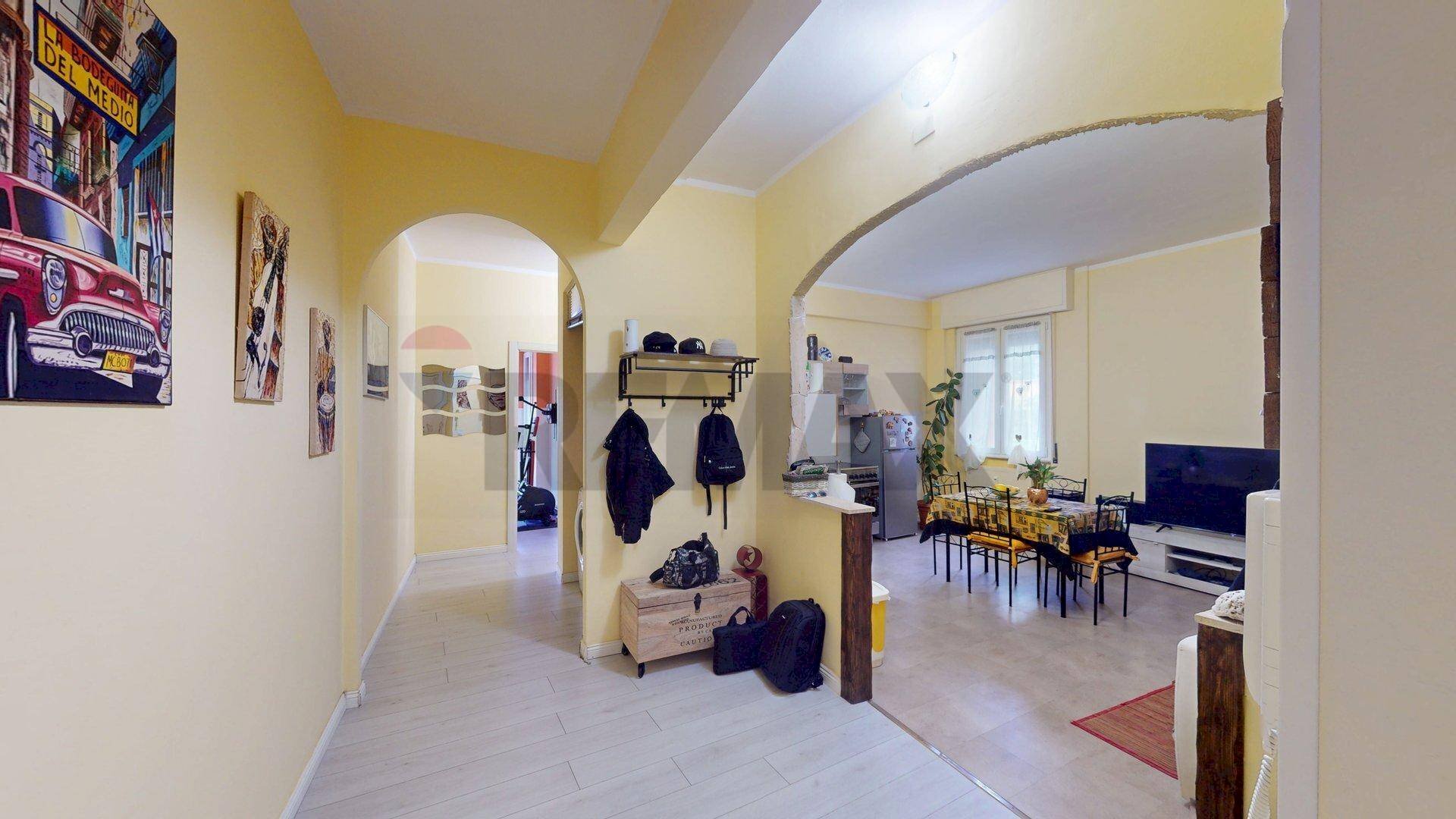 Hall / corridoio - Quadrilocale Via D.R.G. Guglielmo, Recco - foto 1