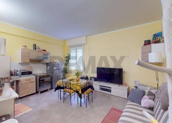 Sala da pranzo - Quadrilocale Recco - foto 5