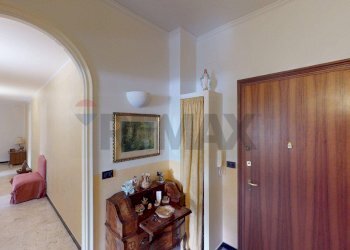 Hall / corridoio - Appartamento Via N. Fabrizi, Genova - foto 7