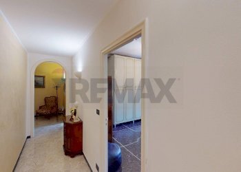 Hall / corridoio - Appartamento Via N. Fabrizi, Genova - foto 12