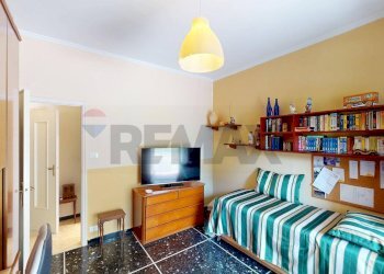 Camera / camera da letto - Appartamento Via N. Fabrizi, Genova - foto 27