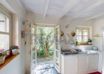 Cucina - Casa indipendente Via Pozzoni
 
17 H, Genova - foto 13