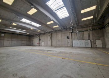 Interno non residenziale - Capannone via Ticino, Nerviano - foto 6