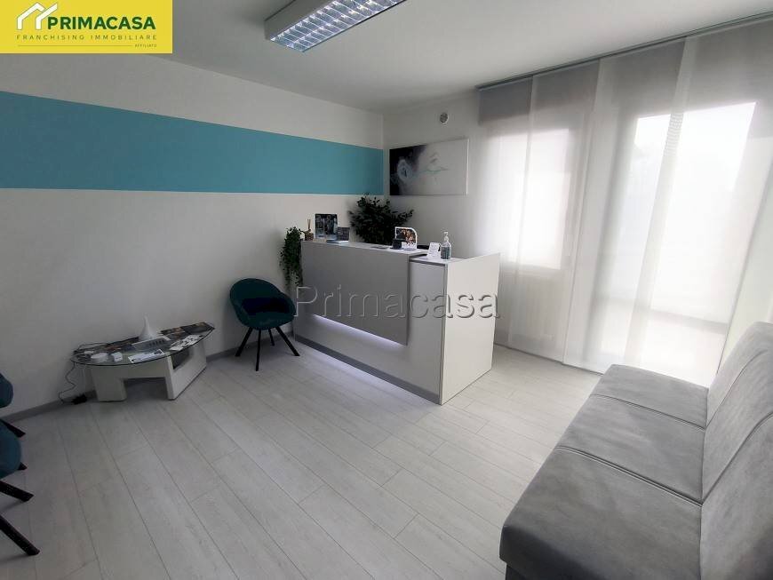 Ufficio - Office via CERCARIOLO, 33, Scorzè - photo 1