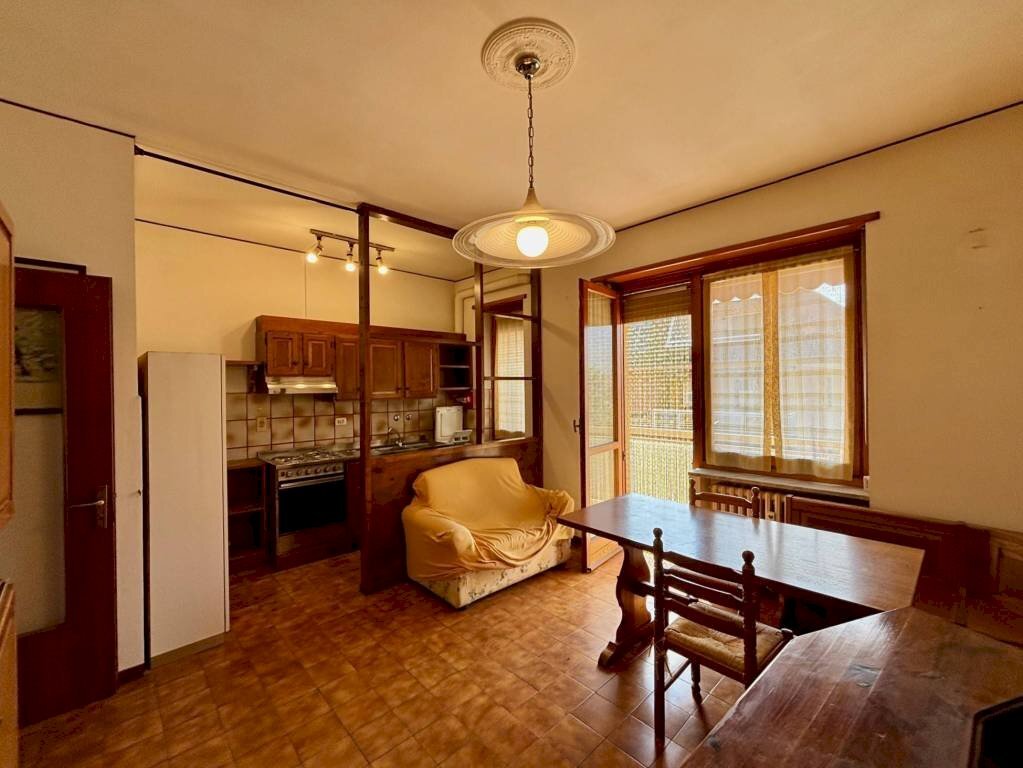 Cucina - Three-room apartment via Luigi Tegas, 42, Luserna San Giovanni - photo 1