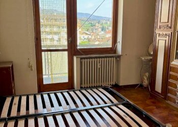 Camera da letto - Three-room apartment via Luigi Tegas, 42, Luserna San Giovanni - photo 11