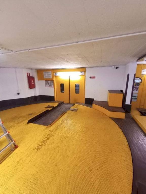 Interno palazzo - Box via Santa Cecilia, 3, Milano - foto 3