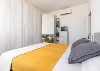 Camera da letto - Bilocale via Paolo Paruta, 76, Milano (zona Crescenzago) - foto 49