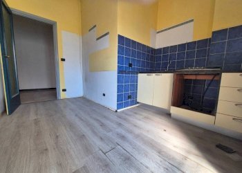 Cucina - Trilocale corso Nizza, 57, Cuneo (zona Centro) - foto 3