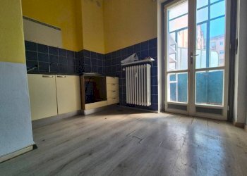 Cucina - Trilocale corso Nizza, 57, Cuneo (zona Centro) - foto 4
