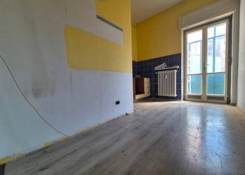 Salone - Trilocale corso Nizza, 57, Cuneo (zona Centro) - foto 28