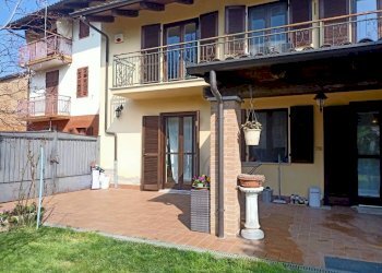 Facciata - Villa Frazione Bricco Visconti Sud, 14, Valfenera - foto 3