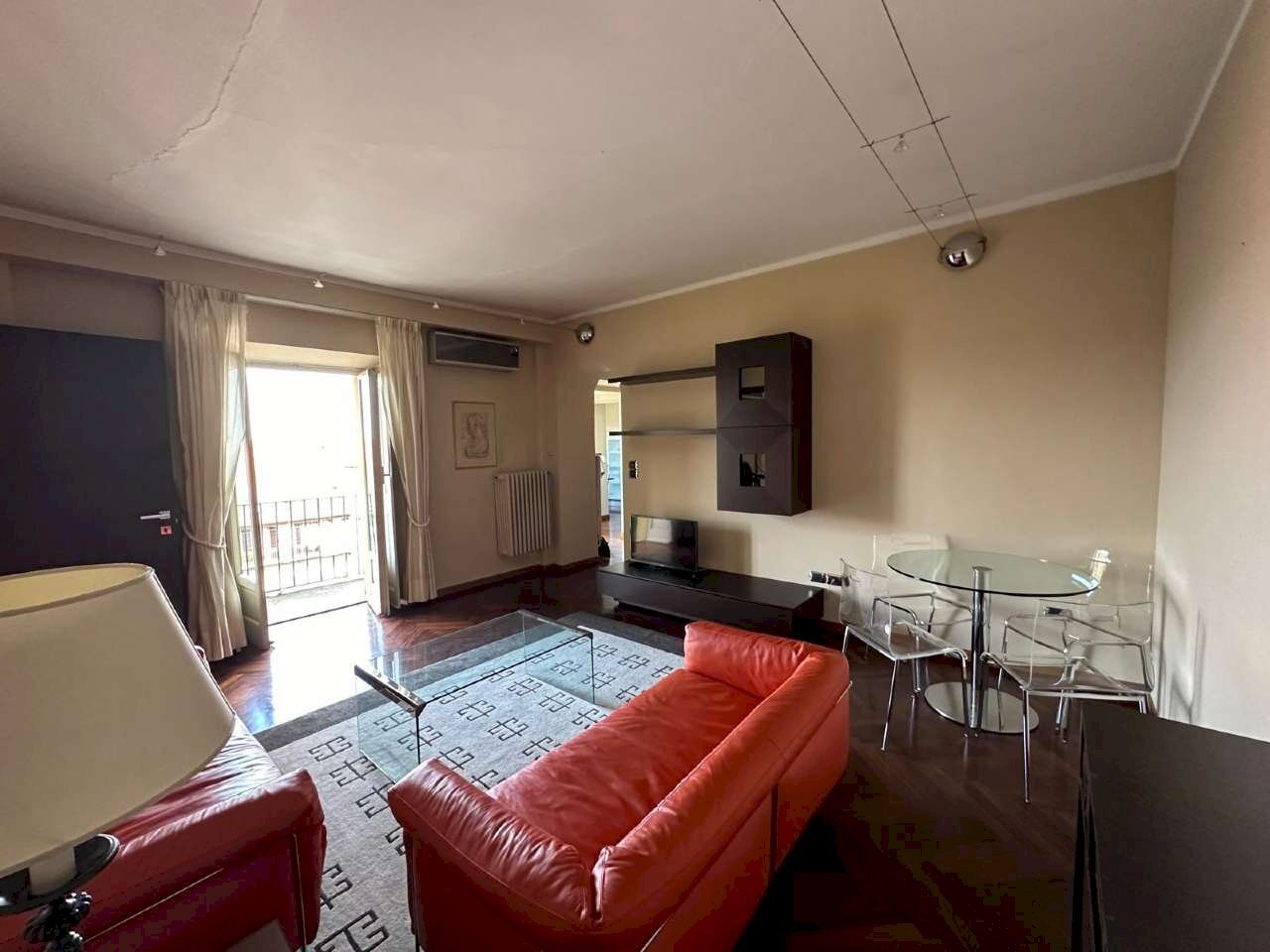 3 - Three-room apartment piazza Statuto, 4, Torino (neighborhood Centro) - photo 3