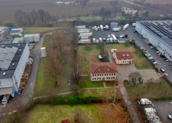 whatsapp image 2026-01-19 at 00.46.32 - Office via Cadriano, Bologna (neighborhood San Donato) - photo 4