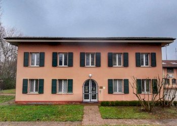 whatsapp image 2026-01-19 at 00.46.30 (2) - Office via Cadriano, Bologna (neighborhood San Donato) - photo 14