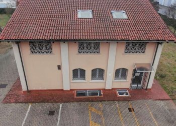 whatsapp image 2026-01-19 at 00.46.31 (1) - Office via Cadriano, Bologna (neighborhood San Donato) - photo 18