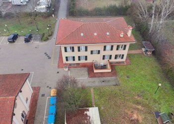 whatsapp image 2026-01-19 at 00.46.33 (3) - Office via Cadriano, Bologna (neighborhood San Donato) - photo 30