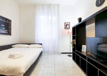Camera da letto - Appartamento viale Brenta, 7, Milano - foto 9