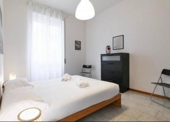 Camera da letto - Appartamento viale Brenta, 7, Milano - foto 17
