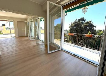 Salone - Attico viale Quartara, 39b, Genova (zona Quarto) - foto 7