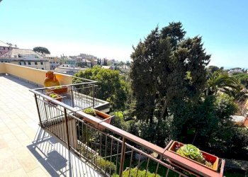 Vista - Attico viale Quartara, 39b, Genova (zona Quarto) - foto 10