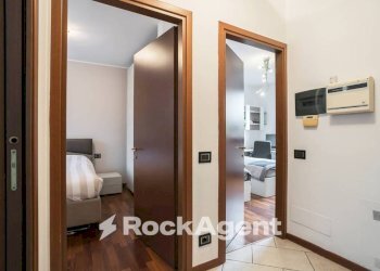 Disimpegno - Three-room apartment via Sandro Pertini, 22, Treviolo - photo 14