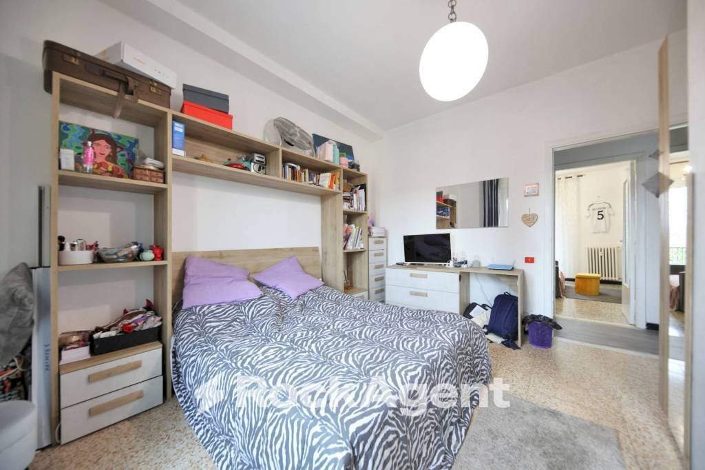 Camera da letto - Appartamento corso Don Orione, 126, Tortona - foto 3