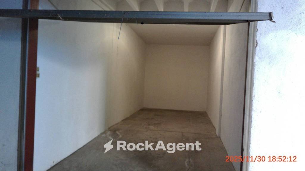 Magazzino - Box viale Montello, 13, Mantova - foto 3