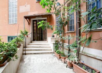 Interno palazzo - Appartamento via Genzano, 128, Roma - foto 21