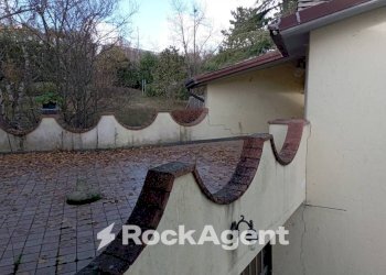 Facciata - Villa Frazione Ca' Ponte 1, Santa Maria della Versa - foto 3