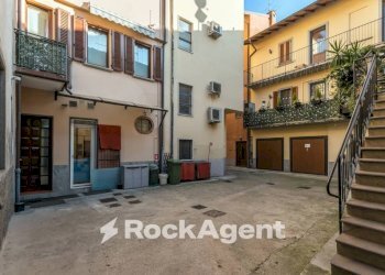 Cortile interno - Negozio via della Vittoria, 8, Bonate Sopra - foto 17