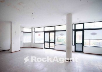 Interno non residenziale - Shop corso Vittorio Gui, 11, Fano - photo 8