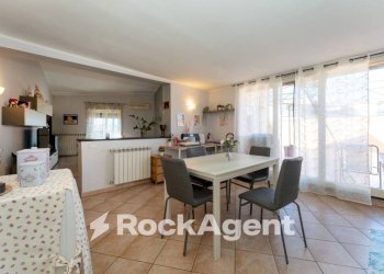 Salone - Attico via Etna, 19, Camporotondo Etneo - foto 11