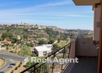 Balcone - Trilocale viale Vincenzo de Filippis, 148, Catanzaro - foto 2