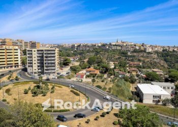 Vista - Trilocale viale Vincenzo de Filippis, 148, Catanzaro - foto 24